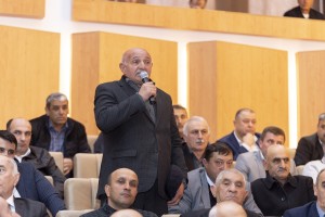 ŞƏKİDƏ TÜTÜNÇÜLÜK VƏ BARAMAÇILIĞIN İNKİŞAFI İLƏ BAĞLI 2019-CU İLDƏ QARŞIDA DURAN VƏZİFƏLƏRƏ HƏSR OLUNMUŞ RESPUBLİKA MÜŞAVİRƏSİ  KEÇİRİLİB