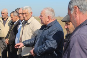 BEYLƏQANDA FERMERLƏRƏ TİRƏ ƏKİN ÜSULU NÜMAYİŞ ETDİRİLİB