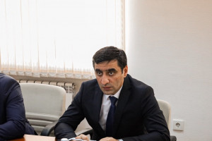 AXA sədri Sərdar Hacıyev Astara rayonunda vətəndaşlarla görüşüb, təsərrüfatlara baş çəkib