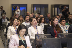 Nazir Məcnun Məmmədov “II Azərbaycan Beynəlxalq İnvestisiya Forumu” çərçivəsində keçirilən panel sessiyada çıxış edib