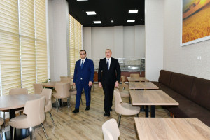 Azərbaycan Respublikasının Prezidenti İlham Əliyev Kənd Təsərrüfatı Nazirliyinin Bakıda yeni inzibati binasının açılışında iştirak edib