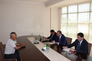 “Aqroservis” ASC-nin İdarə Heyətinin sədri Mehman Veysəlov Naxçıvanda vətəndaşlarla görüşüb, təsərrüfatlara baş çəkib