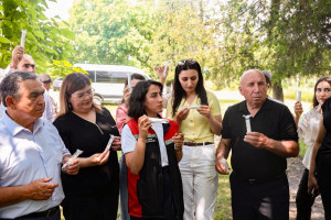 Qəhvəyi mərmər bağacığına qarşı Samuray arılarının təbii mühitə buraxılmasına başlanılıb