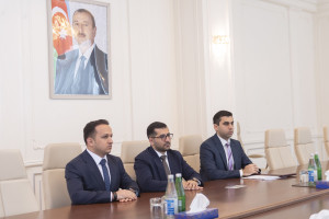 Nazir Məcnun Məmmədov Mentorluq Proqramı çərçivəsində “Yüksəliş” müsabiqəsinin qalibləri ilə görüşüb