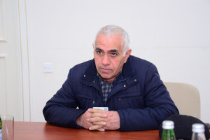 Aqrar Xidmətlər Agentliyinin sədri Sərdar Hacıyev Tovuzda vətəndaşları qəbul edib, təsərrüfatlara baş çəkib