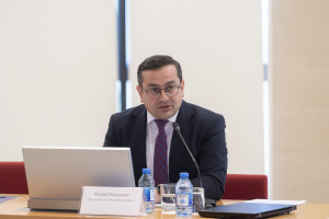 Nazir Məcnun Məmmədov Qabaqcıl Liderlik İnkişaf Proqramı çərçivəsində dəyirmi masa müzakirələrində iştirak edib