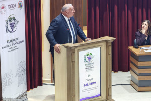 Azərbaycan alimləri Türkiyədə keçirilən beynəlxalq üzümçülük simpoziumunda iştirak ediblər