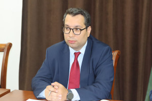 Elm, təhsil və insan resursları şöbəsinin müdiri Fərid Nəcəfov Xankəndidə vətəndaşlarla görüşüb