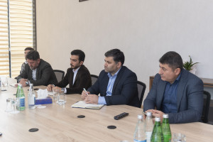 Balıqçılıq və Akvakultura Mərkəzi ilə pərakəndə satış şəbəkələri arasında balıqçılıq sektorunun inkişafı müzakirə olunub