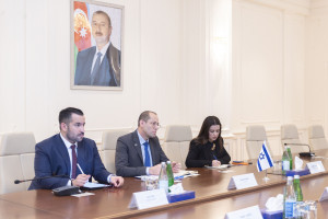 Nazir Məcnun Məmmədov İsrailin Azərbaycandakı səfiri ilə görüşüb