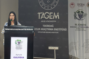 Azərbaycan alimləri Türkiyədə keçirilən beynəlxalq üzümçülük simpoziumunda iştirak ediblər