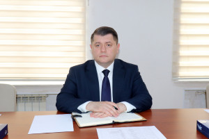 Elm, təhsil və insan resursları şöbəsinin müdiri İlham Süleymanov Bərdədə vətəndaşları qəbul edib, təsərrüfatlara baş çəkib