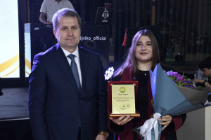 ADAU-da “Məzun günü” təntənə ilə qeyd olunub