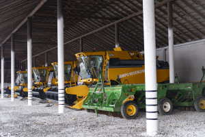 “İvanovka Aqropark”a qeydiyyat şəhadətnaməsi təqdim edilib