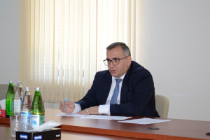 Kənd təsərrüfatı nazirinin müavini Zaur Əliyev Yardımlıda vətəndaşlarla görüşüb, təsərrüfatlara baş çəkib