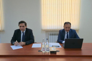 Aqrar Sığorta Fondunun İdarə Heyətinin sədri Fuad Sadıqov Gədəbəydə vətəndaşlarla görüşüb, təsərrüfatlara baş çəkib