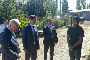 Aqrar Sığorta Fondunun sədri Fuad Sadıqov Şərurda vətəndaşlarla görüşüb, təsərrüfatlara baş çəkib
