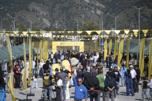 Kəlbəcərdə Bal Festivalı keçirilib