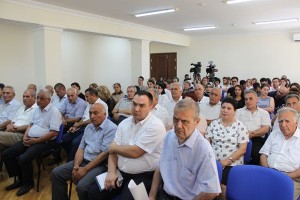 Hibrid qarğıdalı toxumçuluğuna həsr edilmiş elmi-praktiki konfrans keçirilib