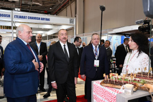 Azərbaycan və Belarus prezidentləri “Caspian Agro” və “InterFood Azerbaijan” sərgiləri ilə tanış olublar