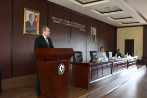 Siyəzən rayonunda kənd təsərrüfatının inkişafına dair Dövlət Proqramına həsr olunmuş müşavirə keçirilib
