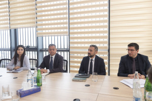 Balıqçılıq və Akvakultura Mərkəzi ilə pərakəndə satış şəbəkələri arasında balıqçılıq sektorunun inkişafı müzakirə olunub