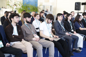 “Caspian Agro Week” sərgisi çərçivəsində “Regionlarda aqrar ekosistem və süni intellekt: problemlər, həllər və startaplar üçün real imkanlar” mövzusunda panel müzakirəsi təşkil olunub