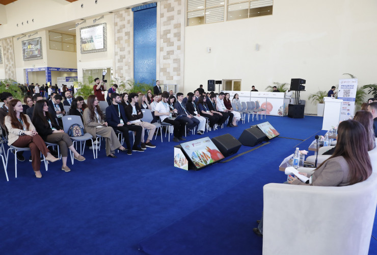 “Caspian Agro Week” sərgisi çərçivəsində “Regionlarda aqrar ekosistem və süni intellekt: problemlər, həllər və startaplar üçün real imkanlar” mövzusunda panel müzakirəsi təşkil olunub